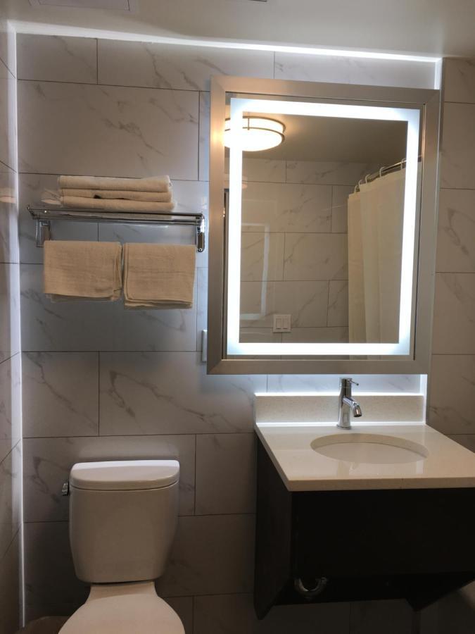 Magna Hotel Jfk Airtrain Нью-Йорк Экстерьер фото